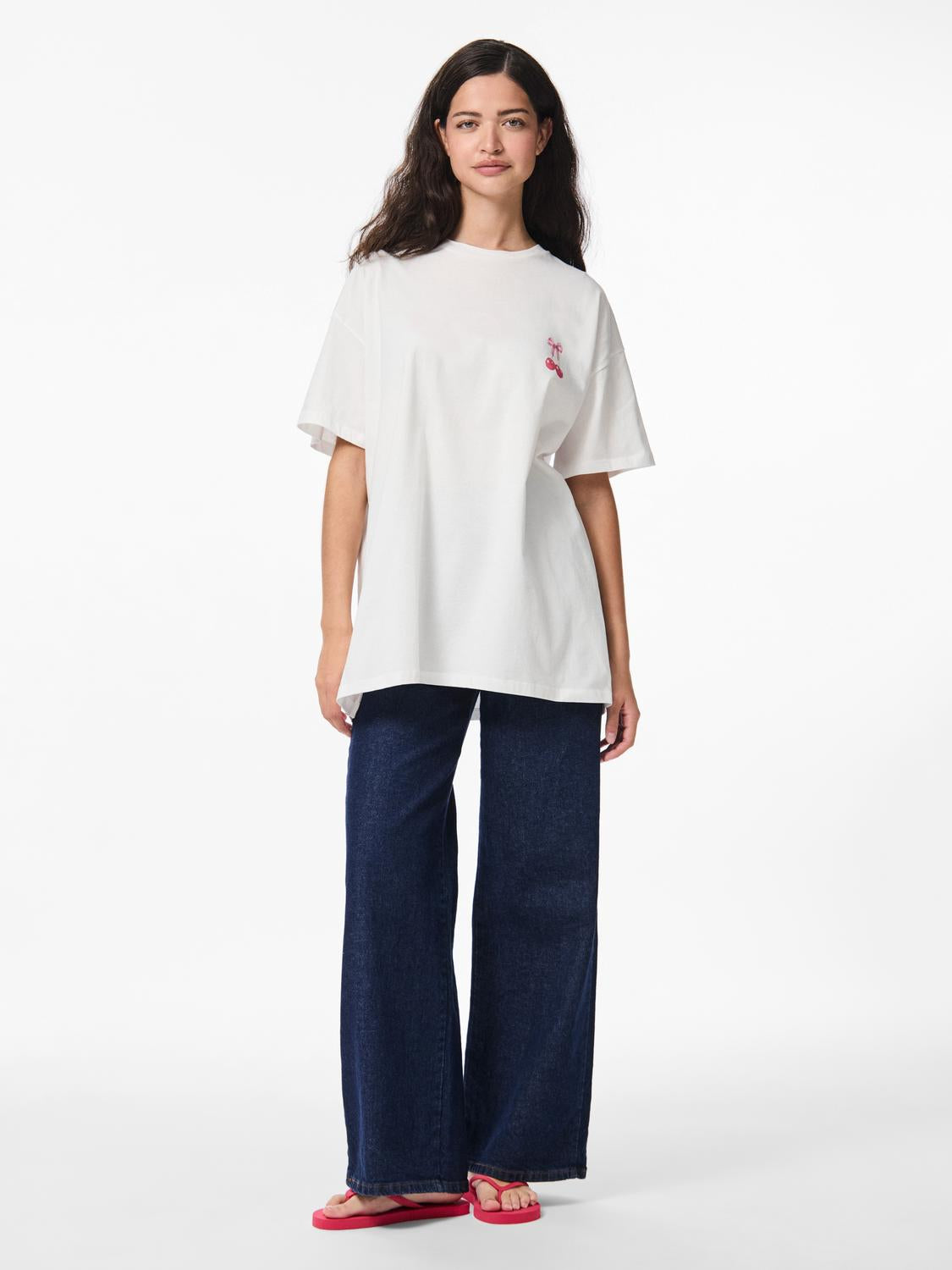 model_shot-front_full